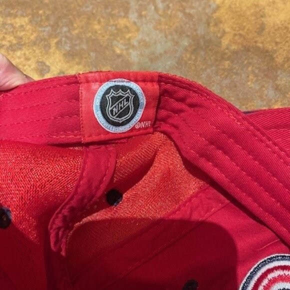 Montreal Canadiens Habs NHL Hockey Logo Baseball Hat Cap by New Era - Picture 4 of 5